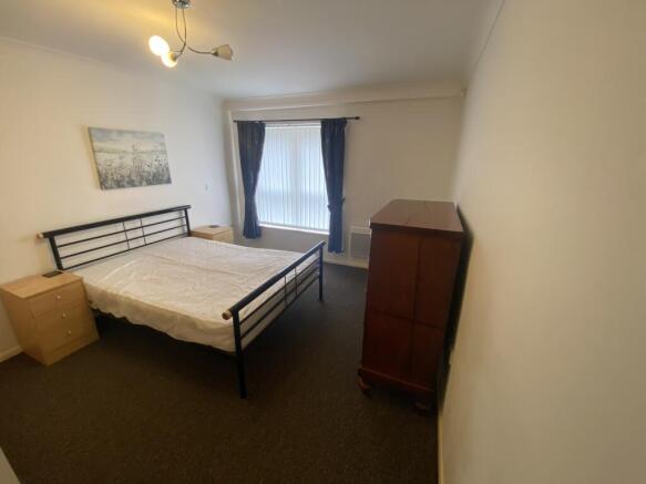 1 bed Flat for sale Image 8