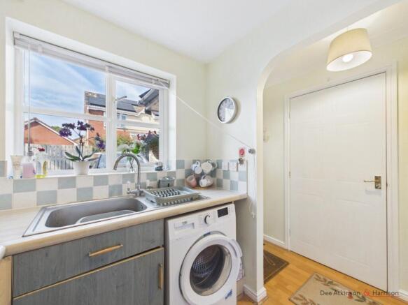 2 bed Terraced for sale Image 9