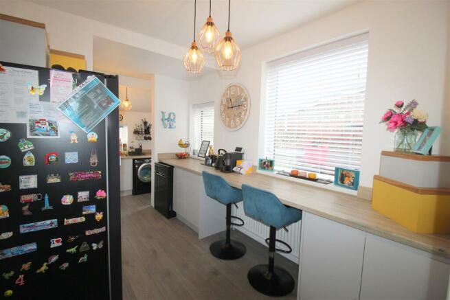 Extended Dining Kitchen