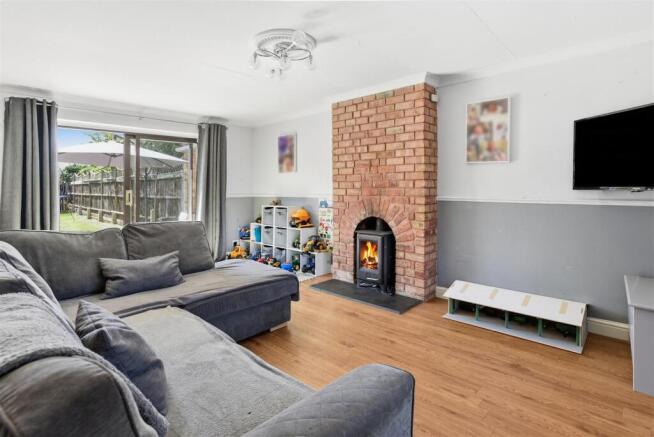 5 Elm Close 2574-3.jpg