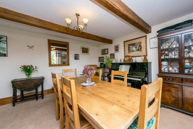 3 bed Cottage for sale Image 11