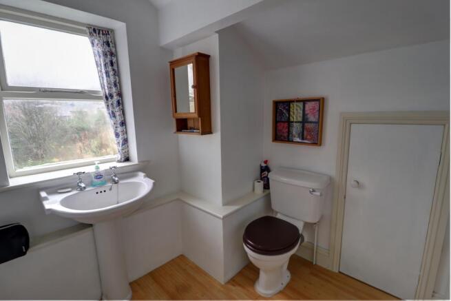 En-suite photo two