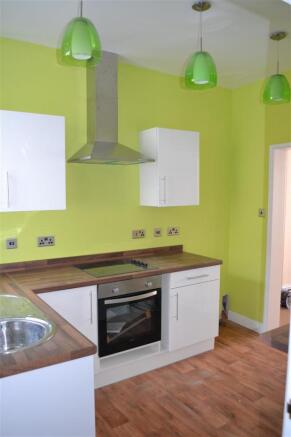 kitchen2.JPG