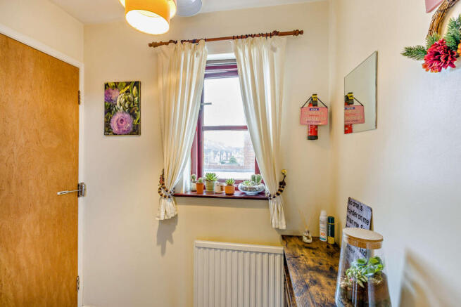 1 bed Flat for sale Image 8