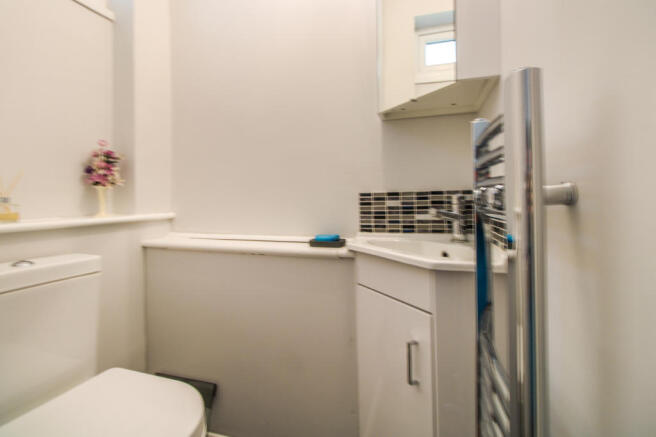 D/S Cloakroom