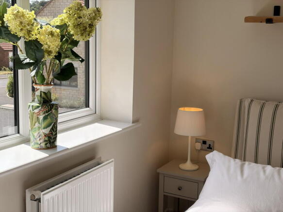 2 bed Town House for sale Image 9