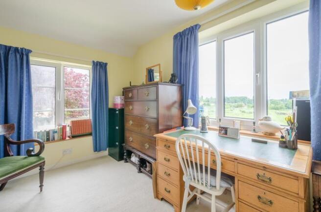 Bedroom/Study