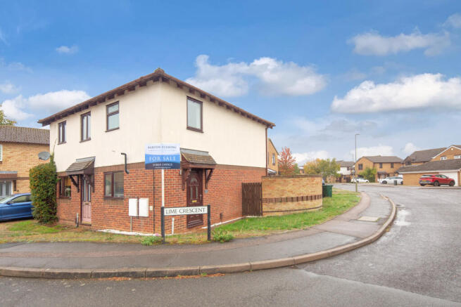 2-bed semi-detached on Lime Crescent, Bicester, Oxfordshire, £290,000