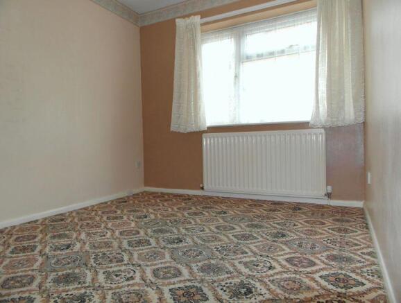 Bedroom 2/ Dining
