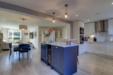 Earl Howe Road, Holmer Green, High Wycombe, Buckinghamshire, HP15