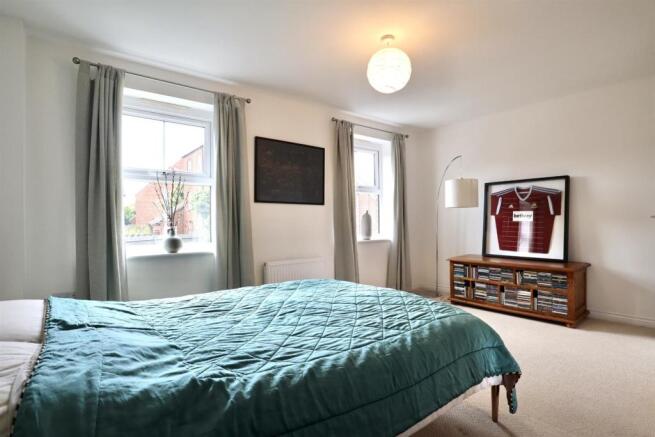 Bedroom 2.jpg