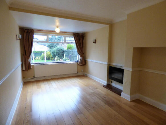 Rear Lounge 