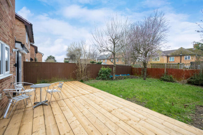 104 Kynaston Avenue HP21 9DS-5