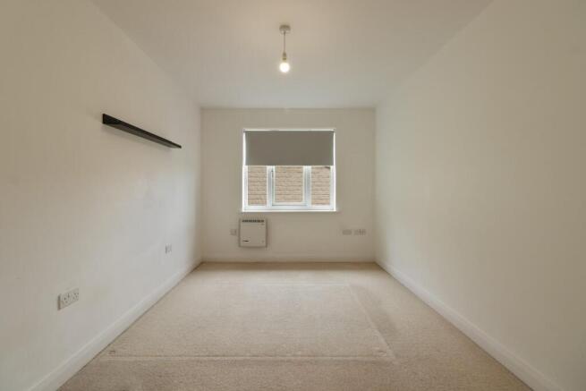 2 bed Apartment for sale Image 12