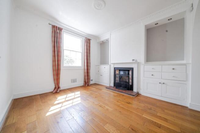 1318715-13-687e21...