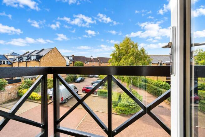 Mitre Court, Railway Street, Hertford photo 4