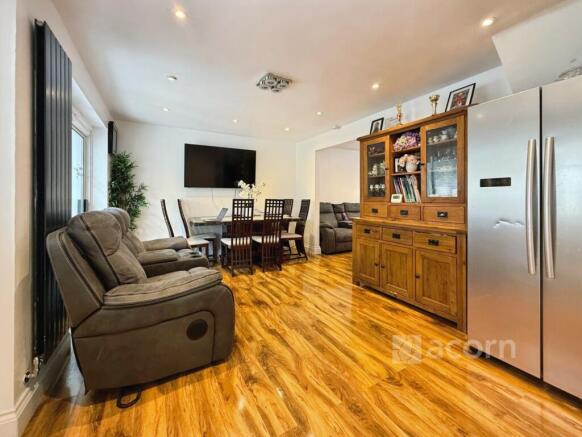 3b423da5--4841-93...