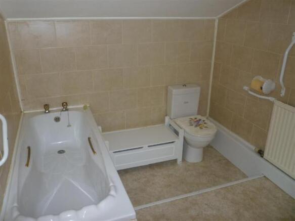Photo 6