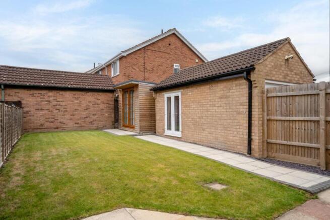 2 bed Bungalow for sale Image 11