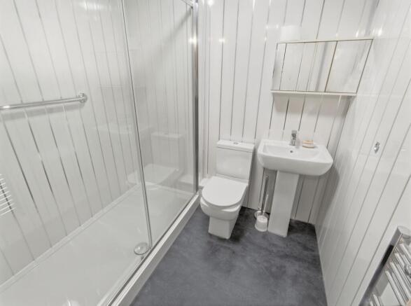 2 bed Flat for sale Image 8