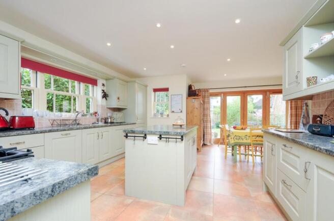 Kitchen BROCHURE 2.j