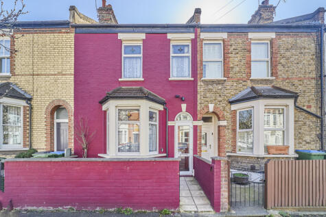 Eastcombe Avenue, Charlton, London, SE7
