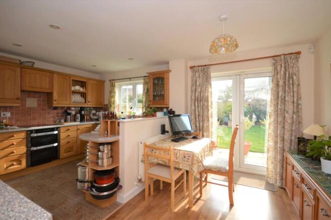 Kitchen/Breakfast