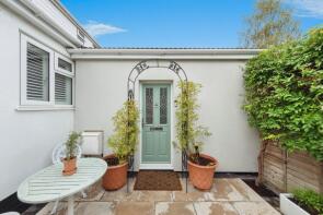 25, Stoke Road, Milton Keynes MK2 3AB