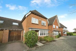 4, Walnut Tree Place, Woking GU23 7HL