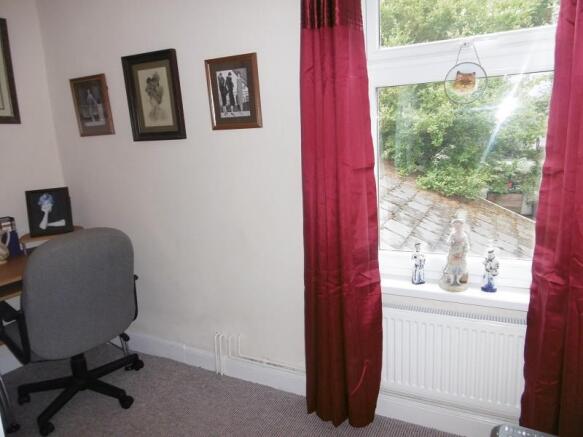 Bedroom 3 (REAR)