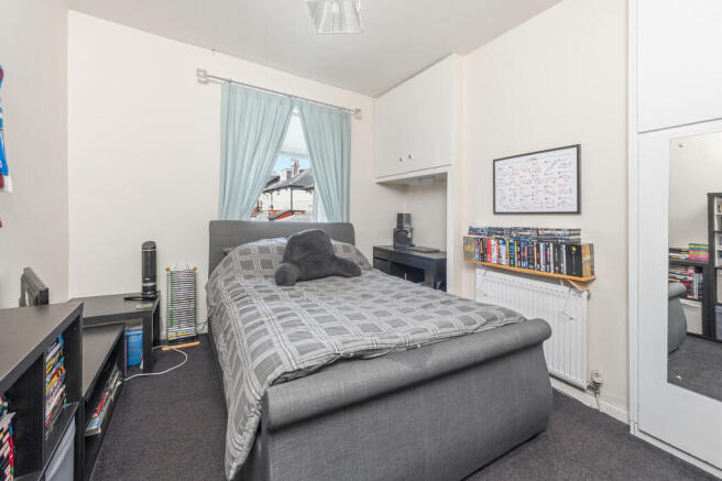 3 bed Semi-Detached for sale Image 8