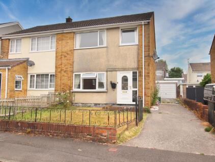 Oakfield Crescent, Tonteg, Pontypridd, CF38 1NG