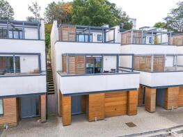 6, Rose Hill, Bristol BS20 6BF