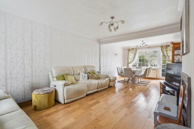 Lounge / Dining Room