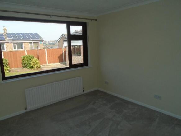 2 bed Bungalow to rent Image 6