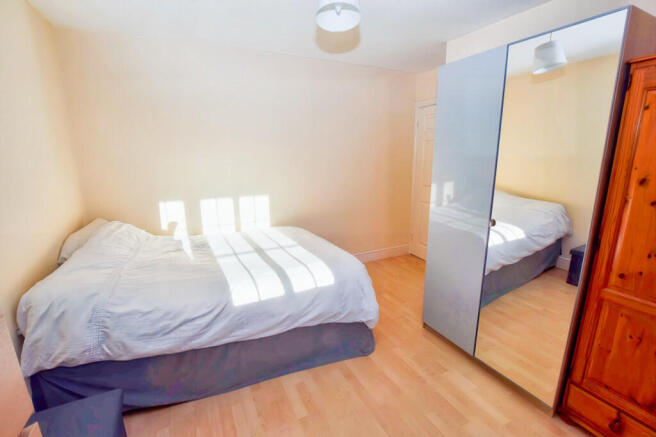 Bedroom b