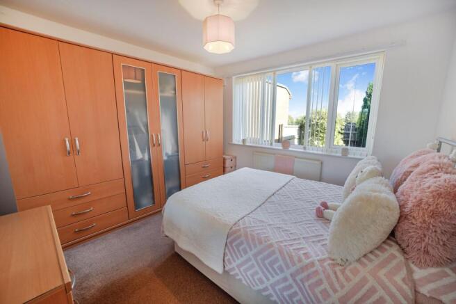 Dryden Avenue, Ashton-In-Makerfield, WN4 photo 4