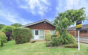 10, Curzon Place, Pinner HA5 2TQ