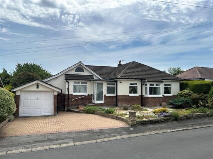 Falls Grove, Heald Green, Cheadle