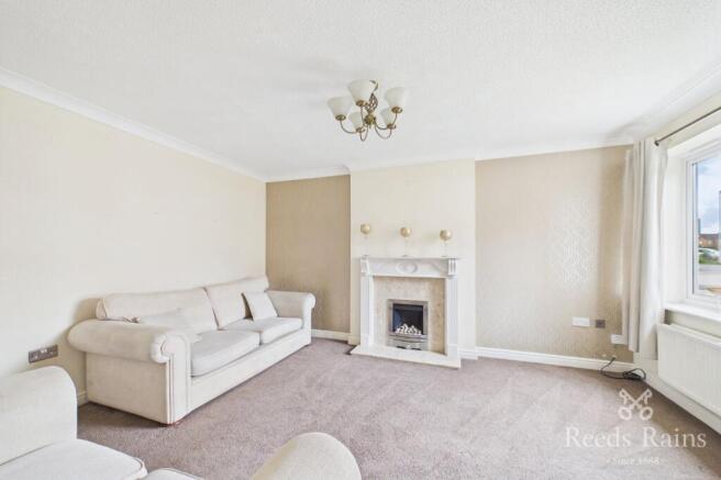 3 bed Detached for sale Image 10