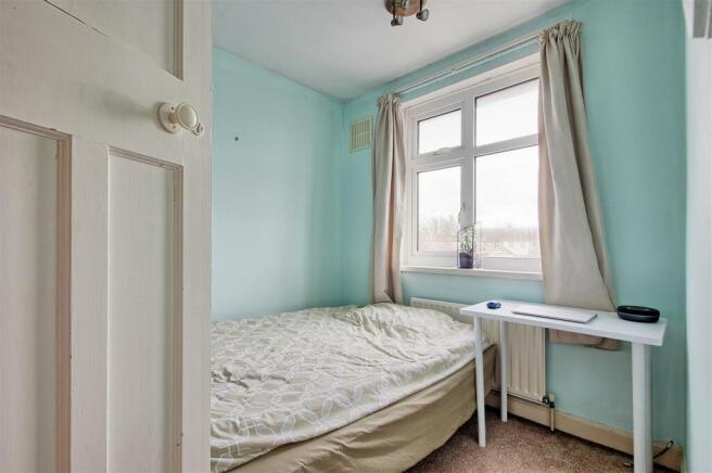 Bedroomm Two.jpg