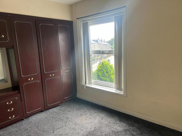 2 bed Terraced for sale Image 8