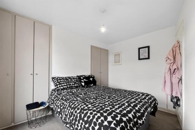 3 bed Terraced for sale Image 11