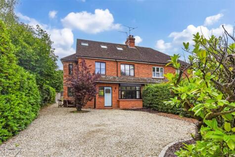 Boundstone Road, Farnham