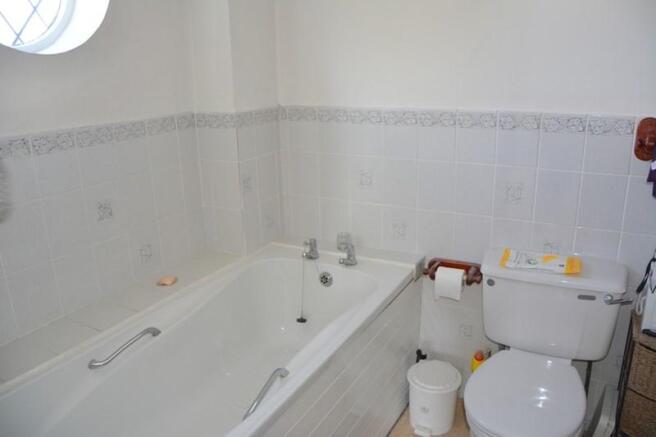 Photo 16