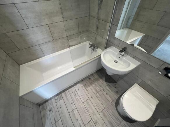 1 bed Flat to rent Image 5
