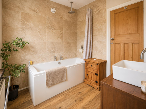 2 bed Semi-Detached for sale Image 7