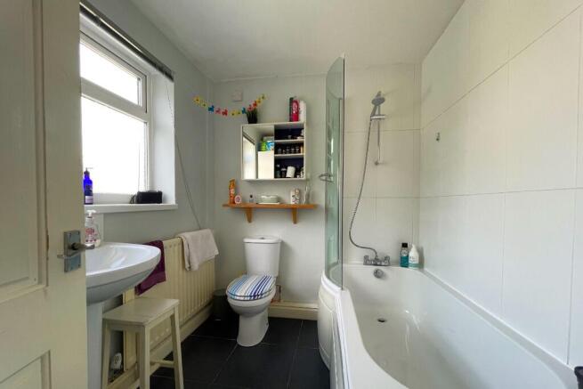 Bathroom Bedroom 3