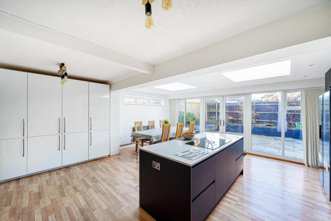 Kitchen/Dining Room