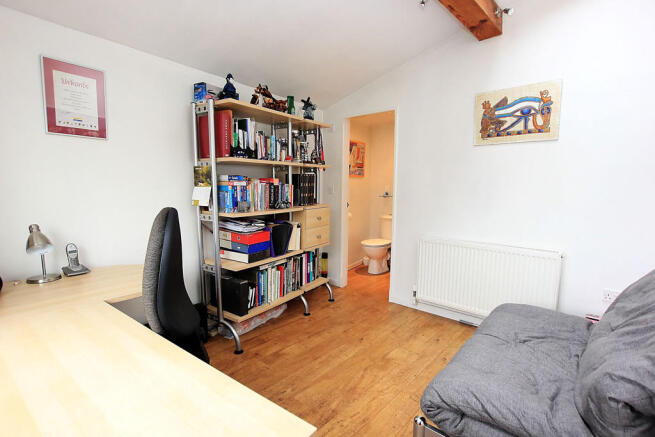 Photo 8